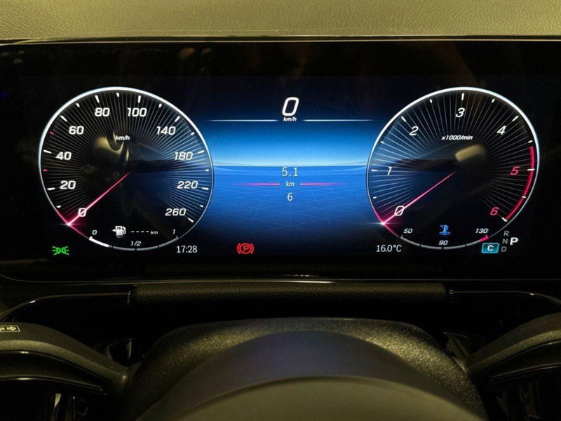 Mercedes-Benz Classe B nuova a Macerata (9)