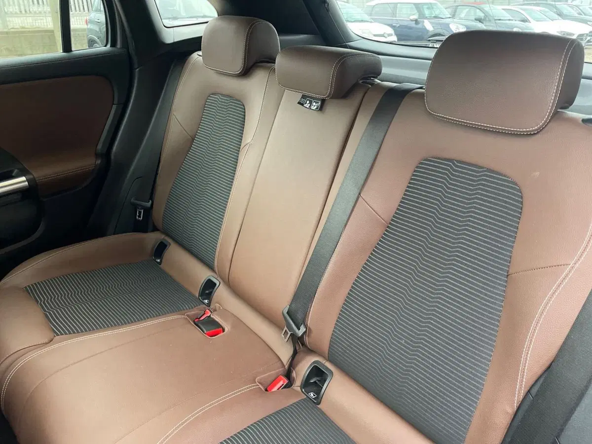 Mercedes-Benz GLA SUV usata a Macerata (13)