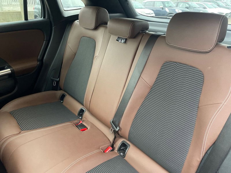 Mercedes-Benz GLA SUV usata a Macerata (13)