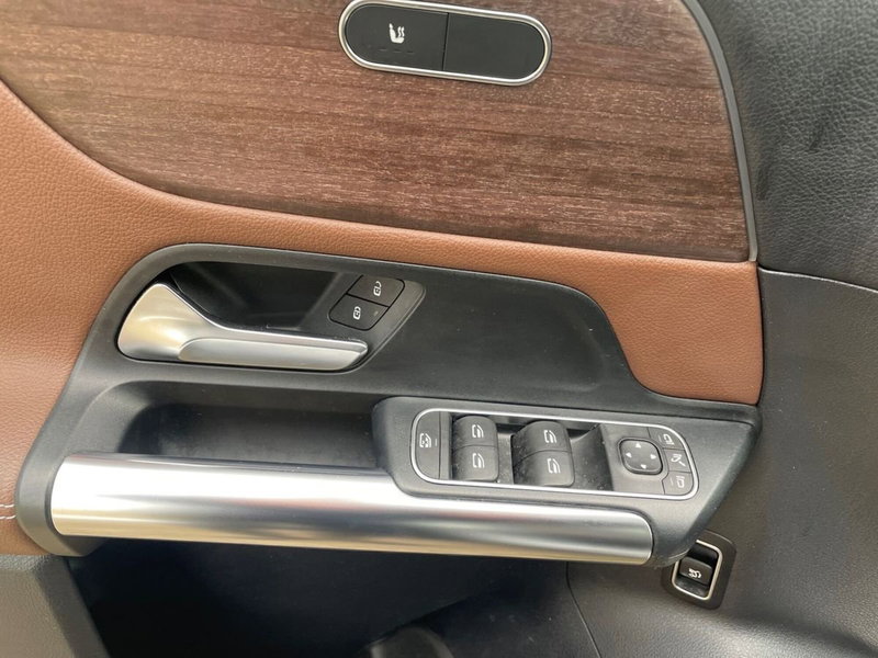 Mercedes-Benz GLA SUV usata a Macerata (17)