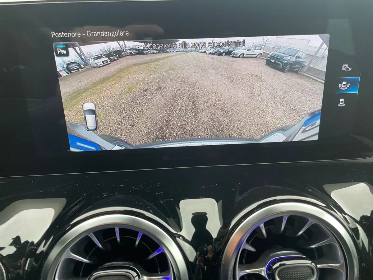 Mercedes-Benz GLA SUV usata a Macerata (19)