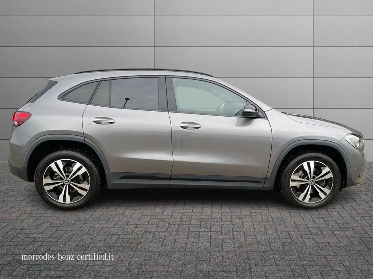 Mercedes-Benz GLA SUV usata a Macerata (5)
