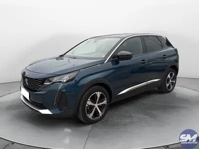 Peugeot 3008 BlueHDi 130 S&amp;S EAT8 Allure Pack del 2022 usata a Siena