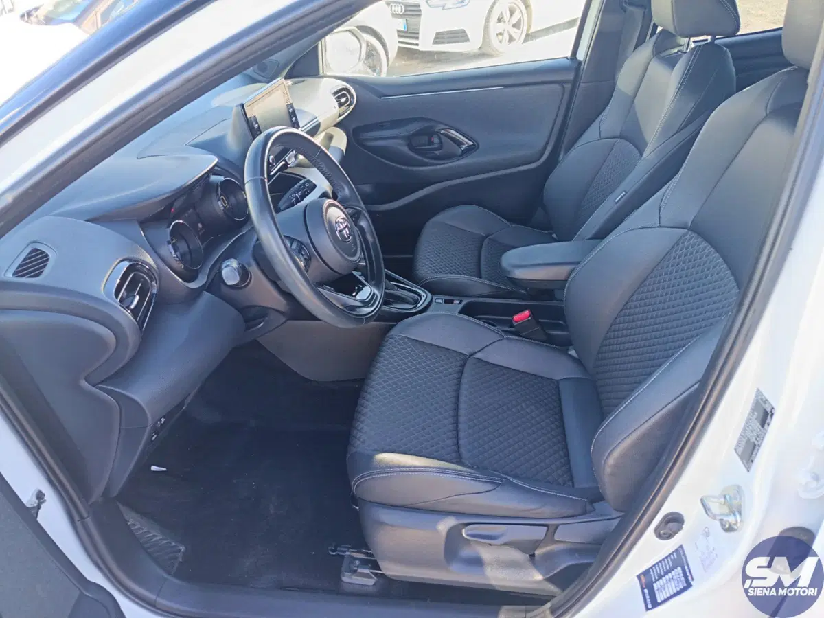 Toyota Yaris usata a Siena (17)