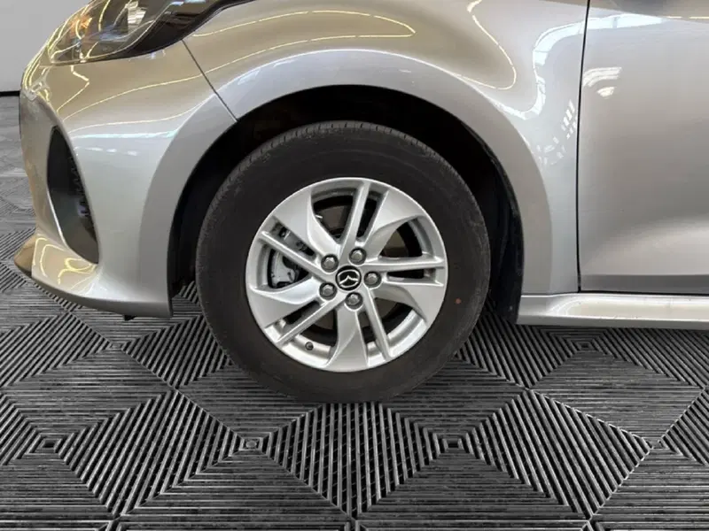 Mazda Mazda2 Hybrid usata a Pordenone (9)