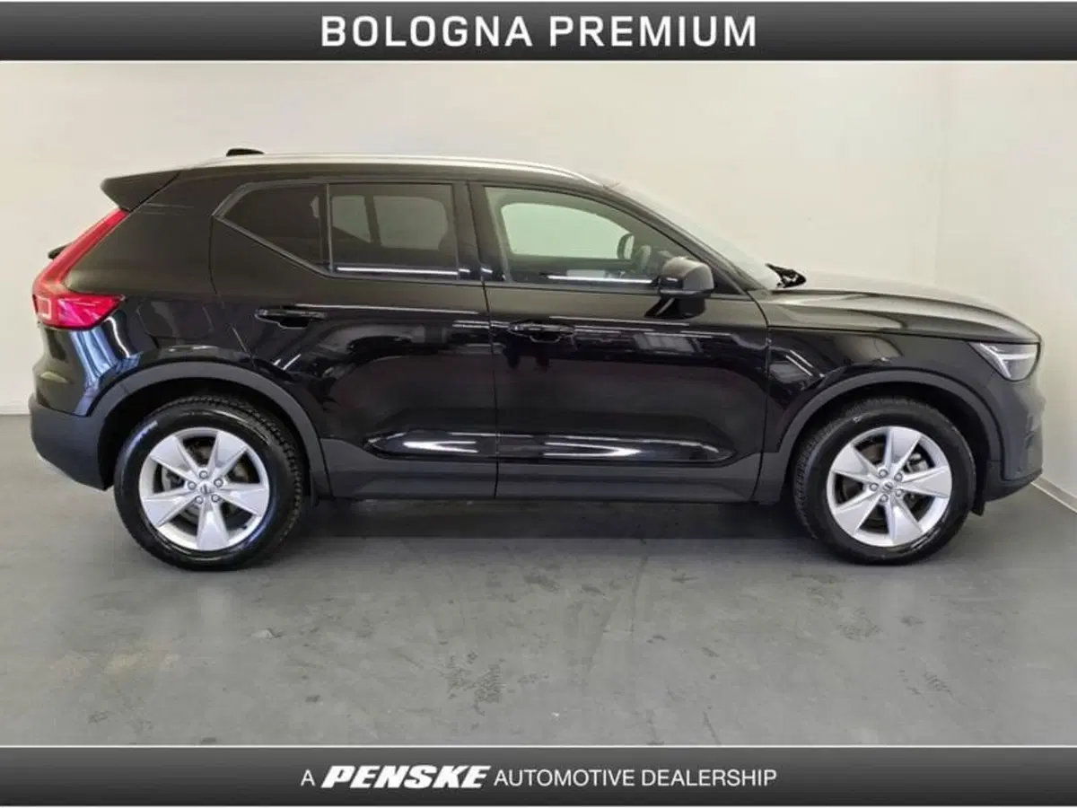 Volvo XC40 usata a Bologna (6)