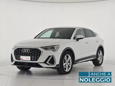 Audi Q3 Sportback 35 2.0 tdi S line edition s-tronic del 2025 usata a Alba