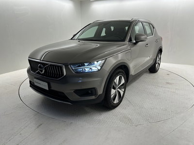 Volvo XC40 T4 Recharge Plug-in Hybrid Inscription del 2021 usata a Bergamo