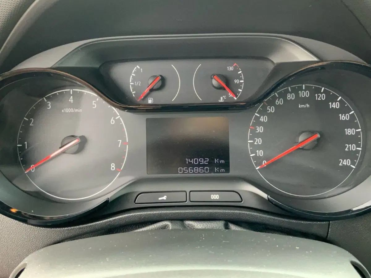 Opel Crossland usata a Perugia (6)