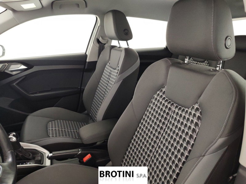 Audi A1 Sportback usata a Massa-Carrara (9)