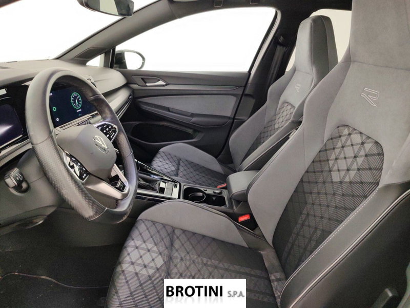 Volkswagen Golf usata a Massa-Carrara (7)