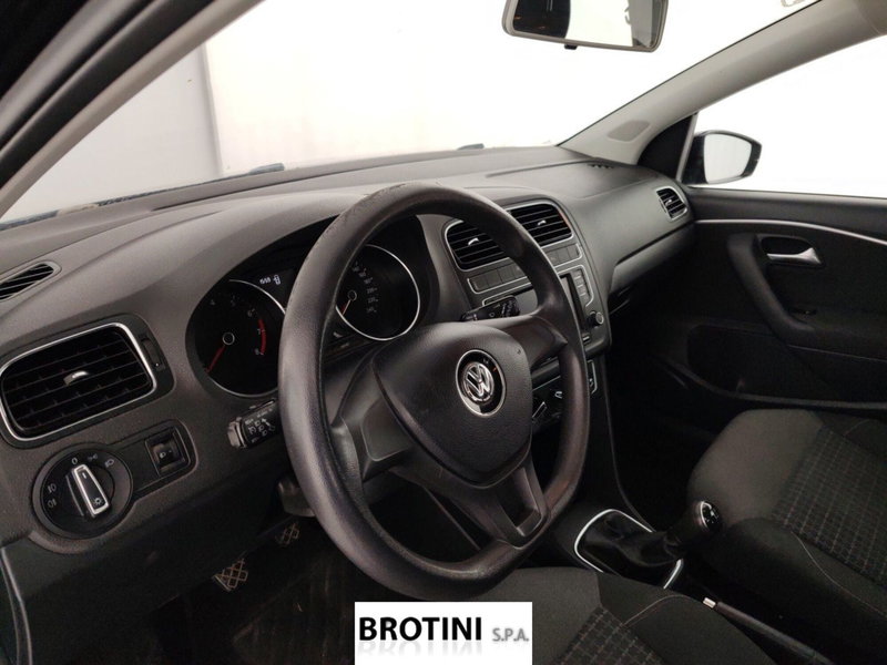 Volkswagen Polo usata a Massa-Carrara (7)