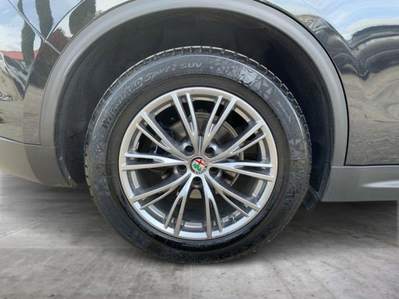 Alfa Romeo Stelvio usata a Perugia (15)