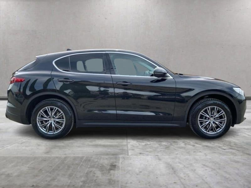 Alfa Romeo Stelvio usata a Perugia (4)