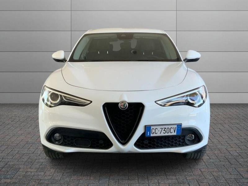Alfa Romeo Stelvio usata a Perugia (14)