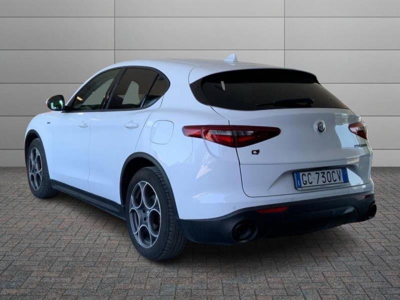 Alfa Romeo Stelvio usata a Perugia (6)