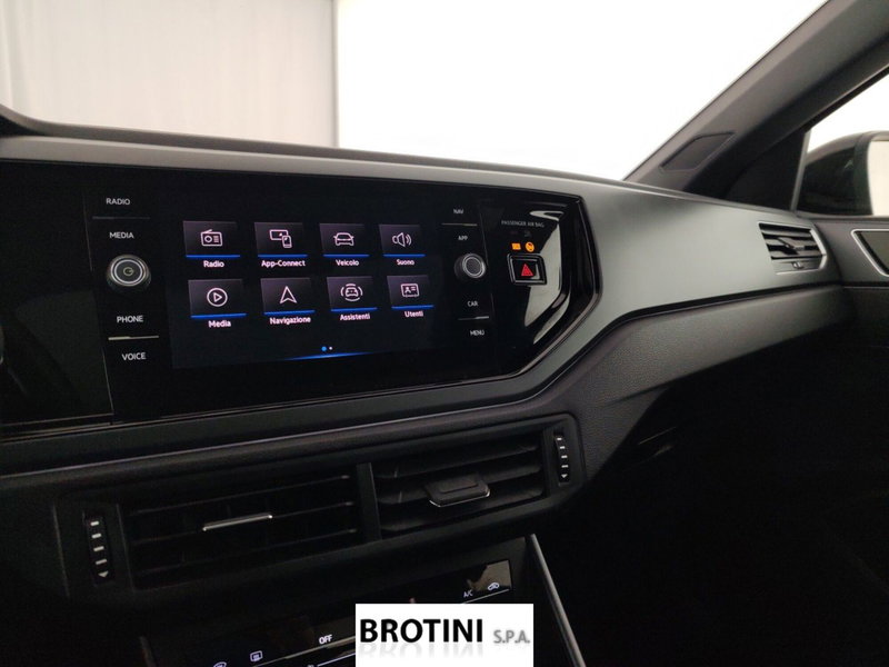 Volkswagen Taigo usata a Massa-Carrara (13)