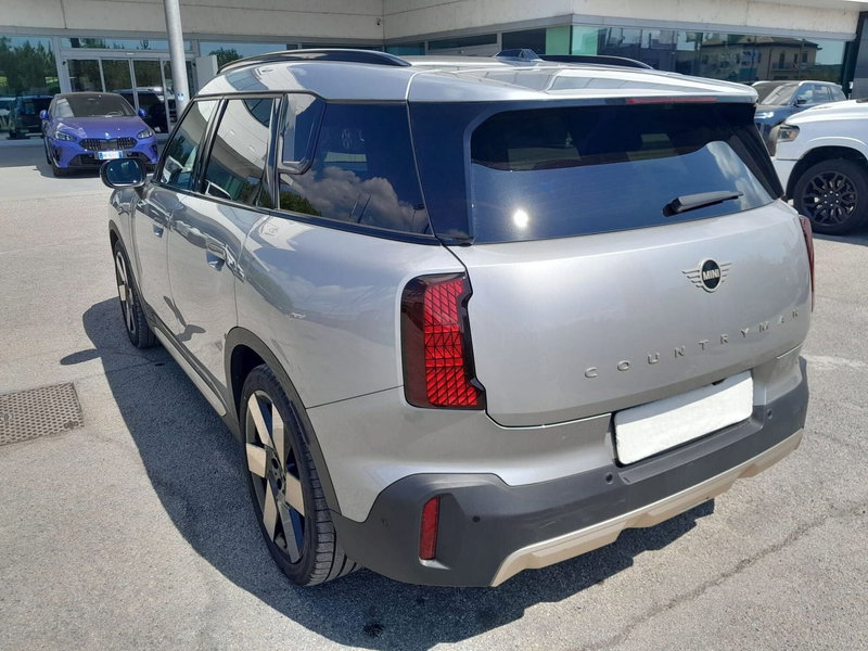 MINI Mini Countryman nuova a Asti (4)