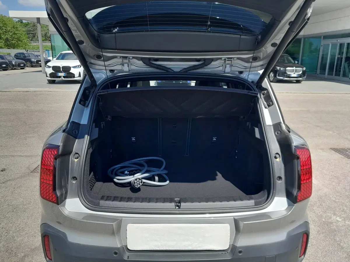 MINI Mini Countryman nuova a Asti (9)