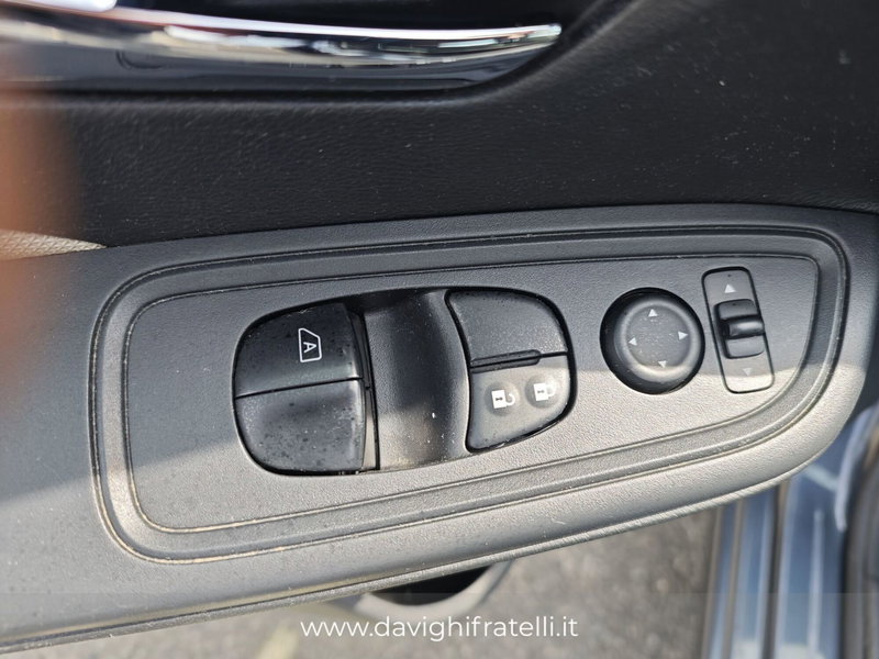 Nissan Micra usata a Cremona (17)