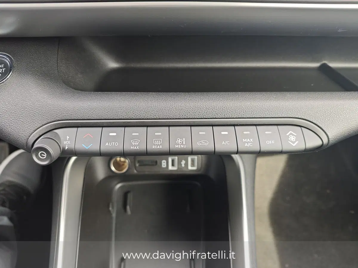 Jeep Avenger usata a Cremona (17)