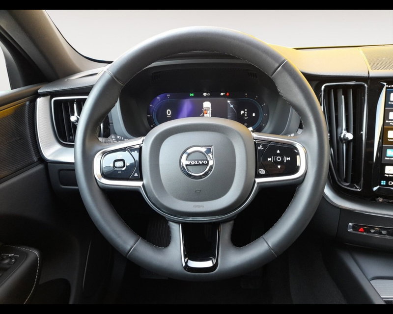 Volvo XC60 usata a Forlì-Cesena (12)