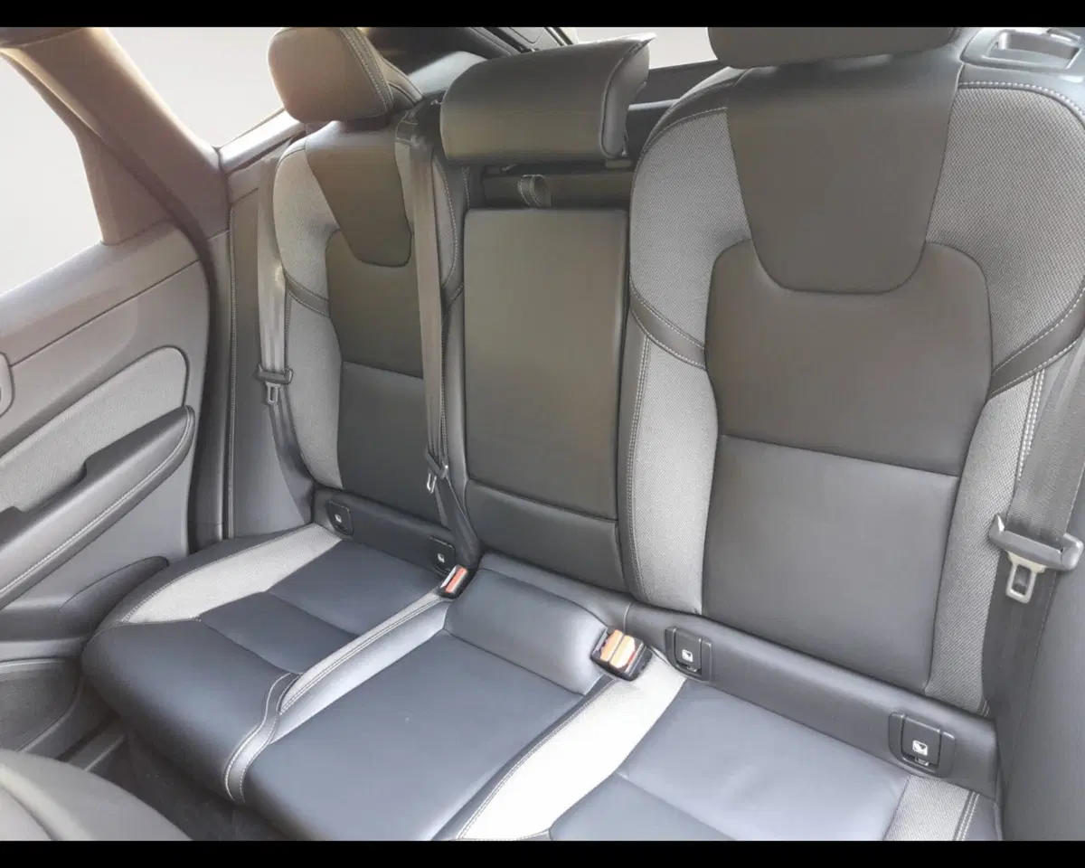 Volvo XC60 usata a Forlì-Cesena (13)