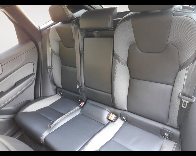 Volvo XC60 usata a Forlì-Cesena (13)