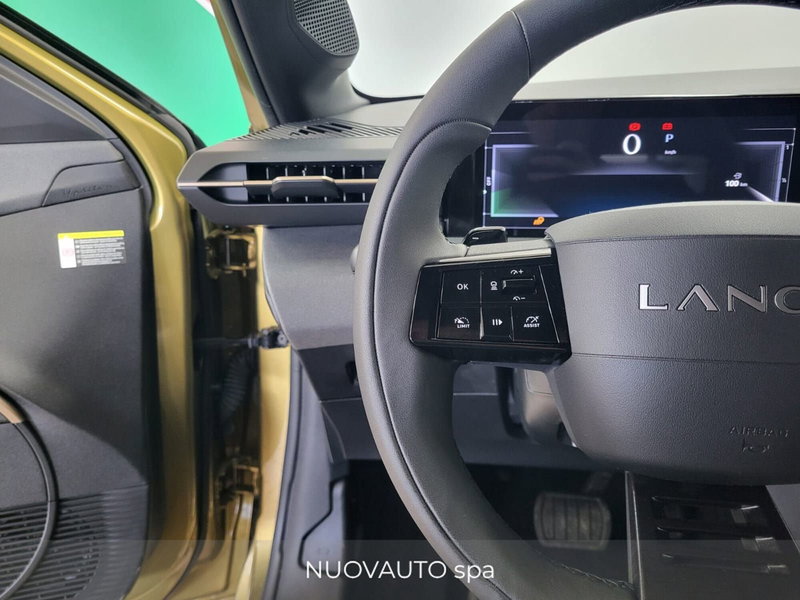 Lancia Ypsilon nuova a Arezzo (12)