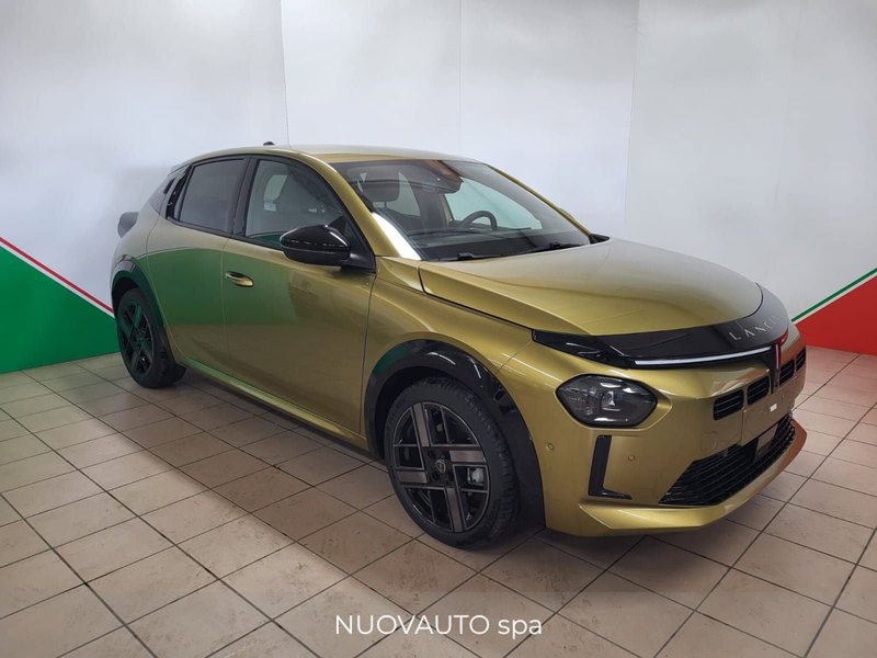 Lancia Ypsilon nuova a Arezzo (2)