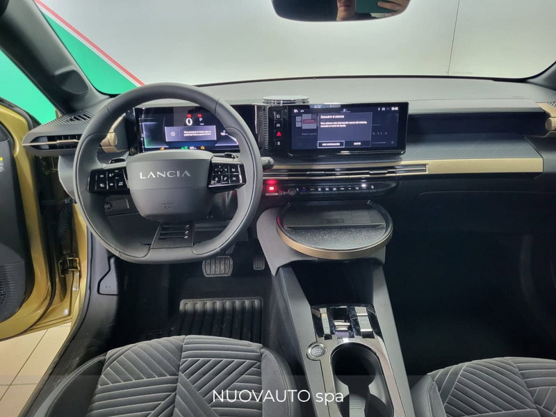 Lancia Ypsilon nuova a Arezzo (9)