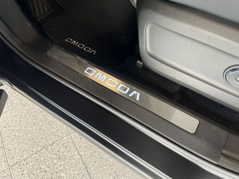 Omoda Omoda 9 SHS-P nuova a Monza e Brianza (19)