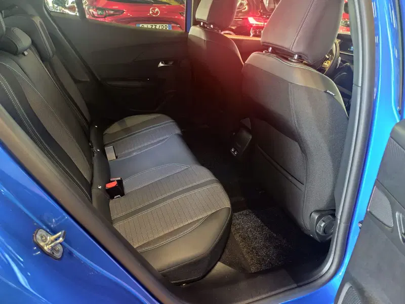 Peugeot 2008 usata a Milano (16)