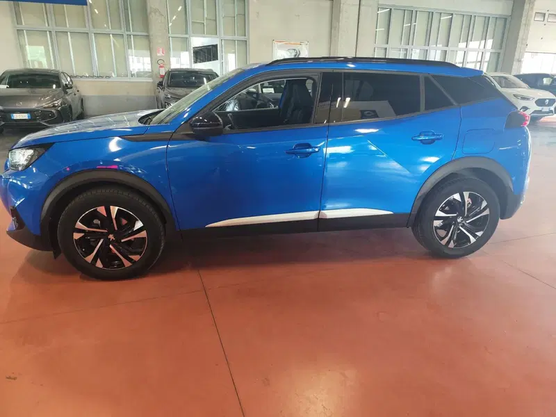 Peugeot 2008 usata a Milano (3)