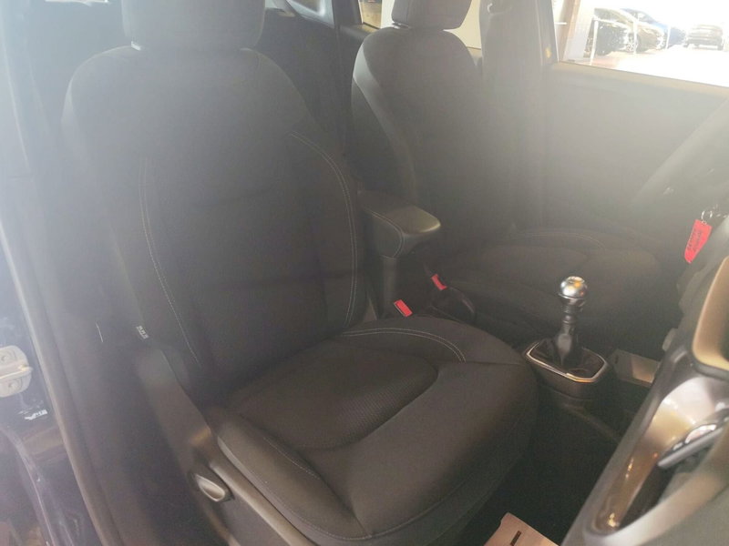 Jeep Renegade usata a Milano (16)