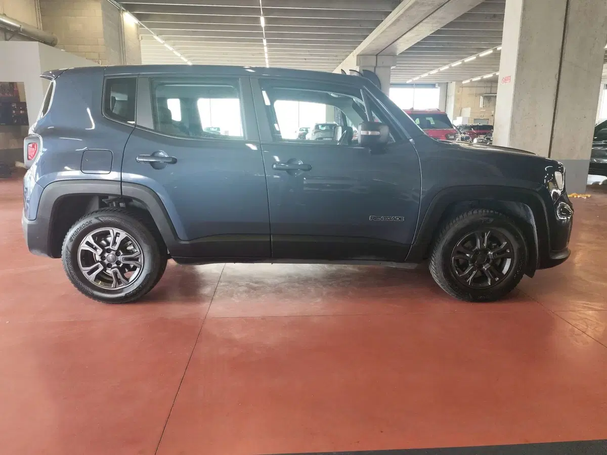Jeep Renegade usata a Milano (7)