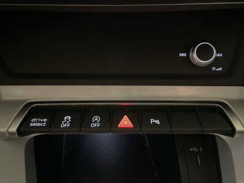 Audi Q3 Sportback usata a Firenze (16)