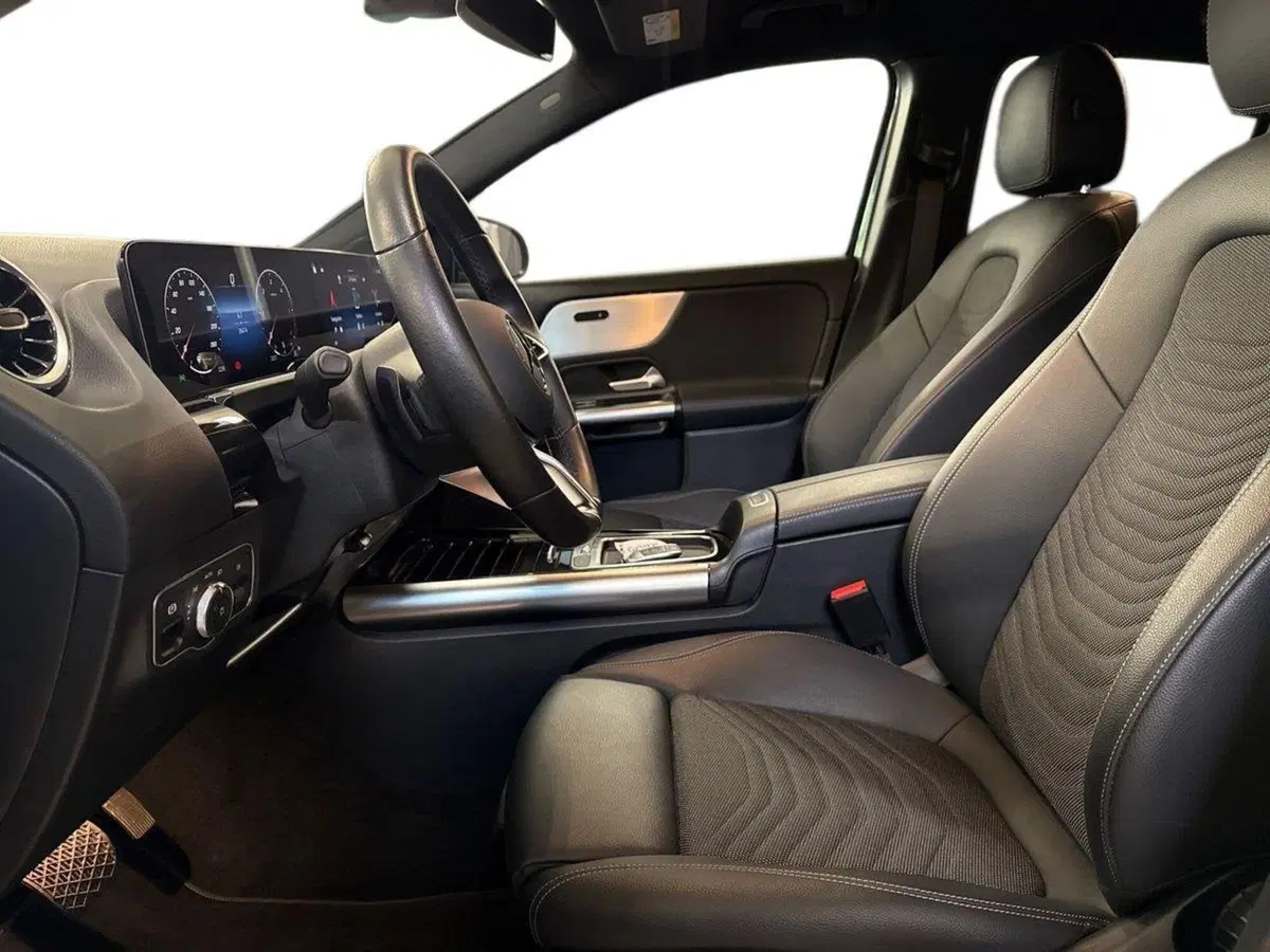 Mercedes-Benz GLA SUV usata a Prato (10)