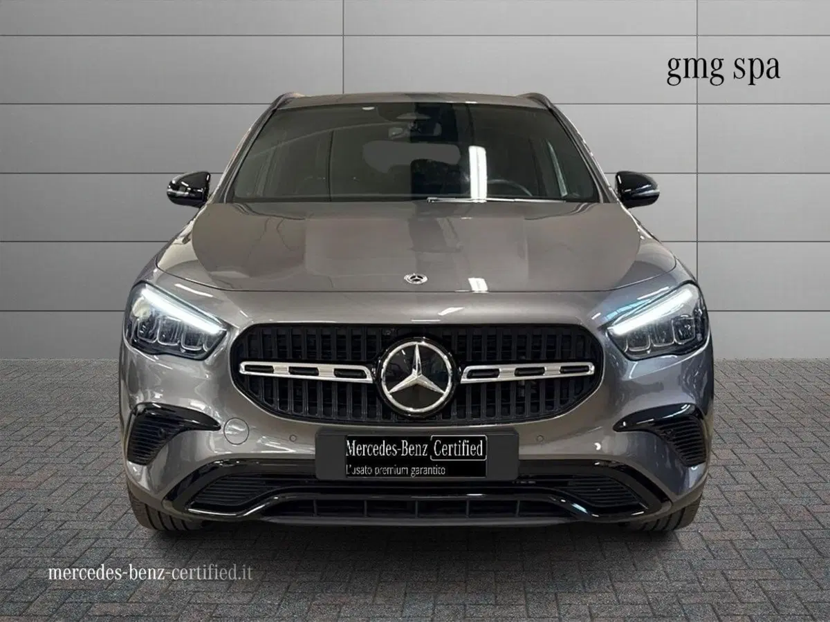 Mercedes-Benz GLA SUV usata a Prato (3)