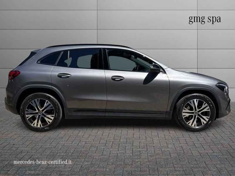 Mercedes-Benz GLA SUV usata a Prato (5)