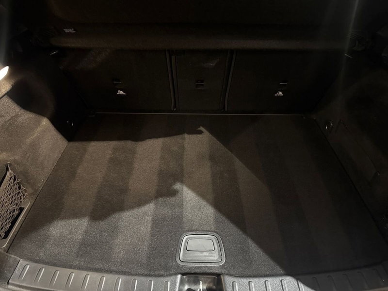 Mercedes-Benz GLA SUV usata a Prato (8)