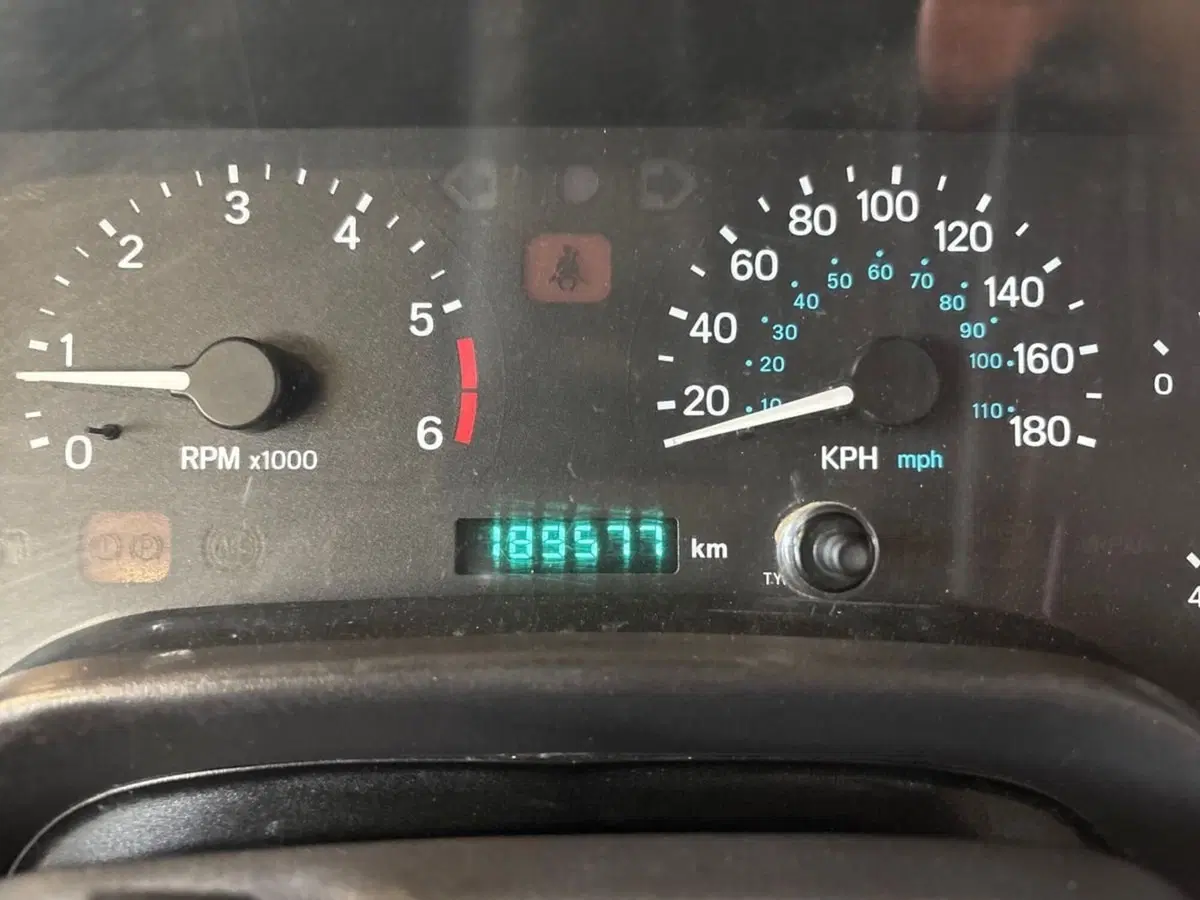 Jeep Wrangler usata a Firenze (13)