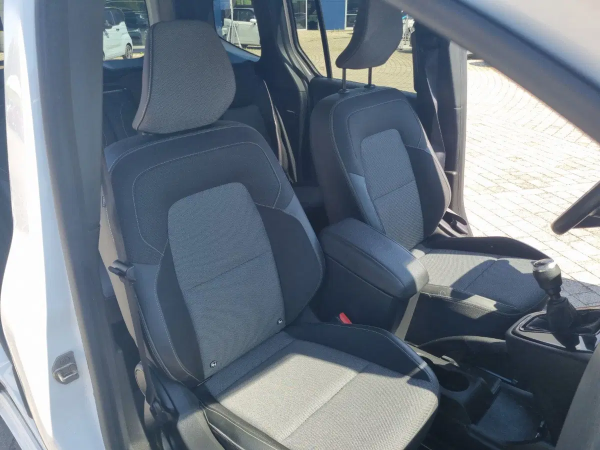 Renault Kangoo usata a Lucca (14)