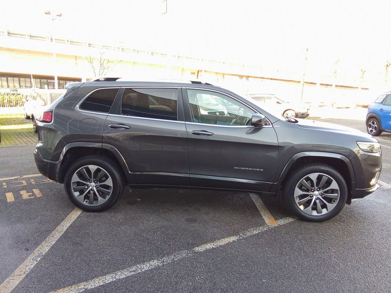 Jeep Cherokee usata a Rimini (16)