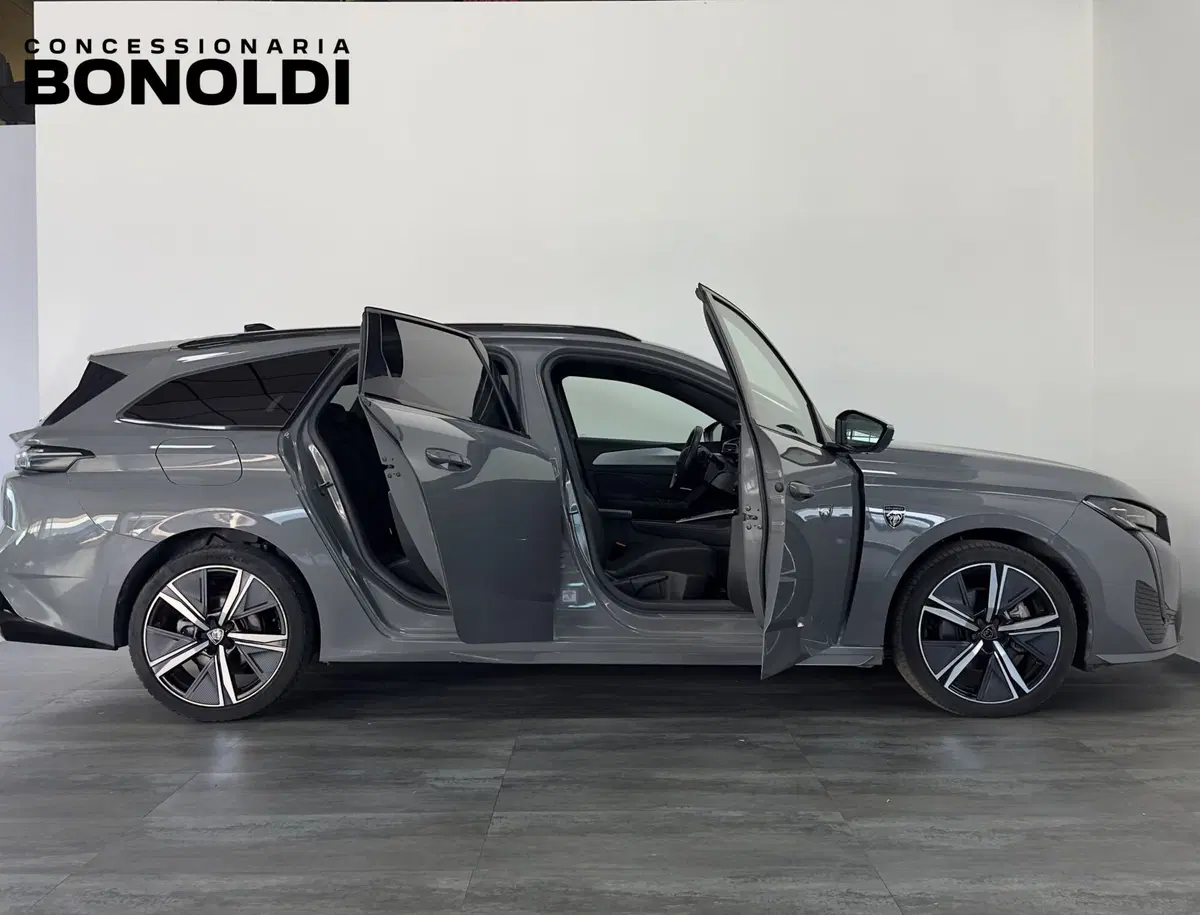 Peugeot 308 SW usata a Brescia (16)