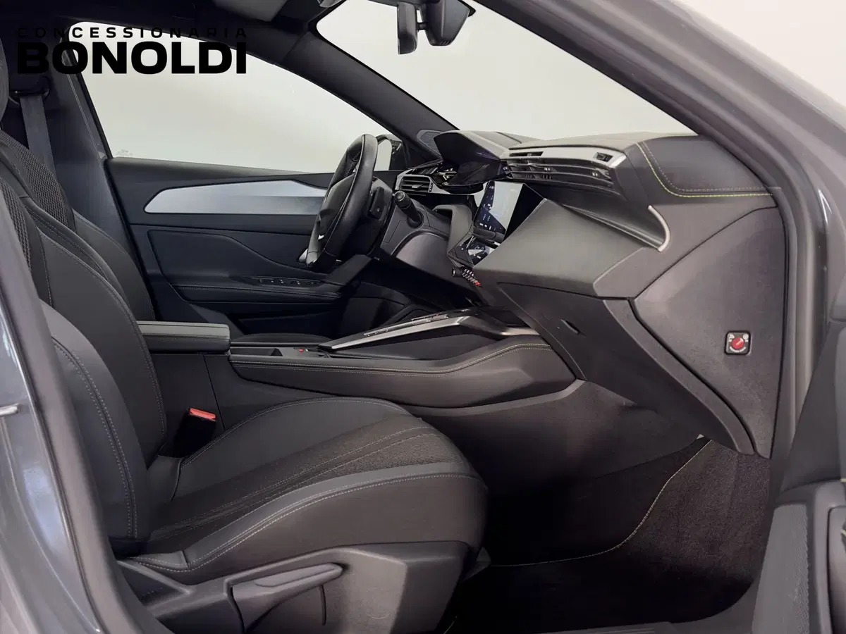 Peugeot 308 SW usata a Brescia (17)