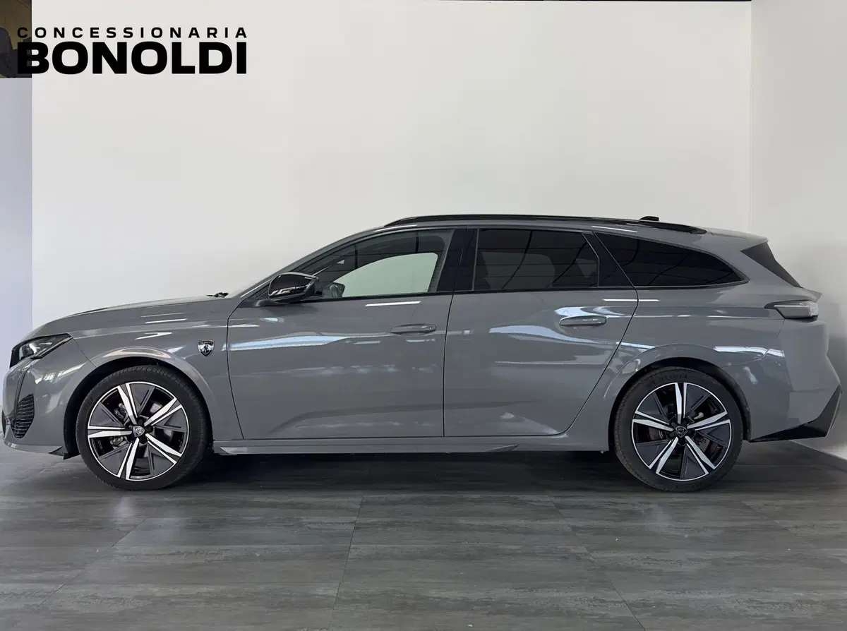 Peugeot 308 SW usata a Brescia (7)
