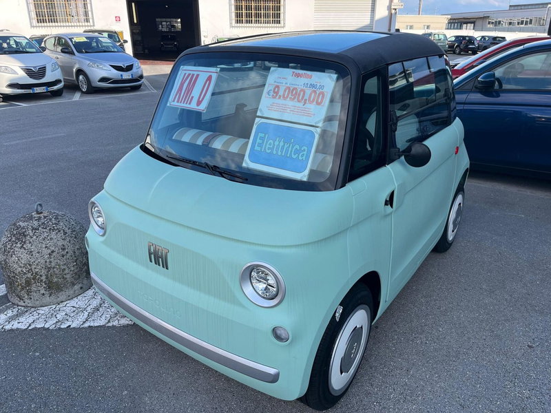 Fiat Topolino nuova a Lucca