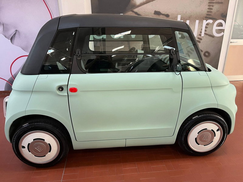 Fiat Topolino nuova a Lucca (4)