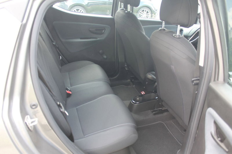 Lancia Ypsilon usata a Cuneo (11)